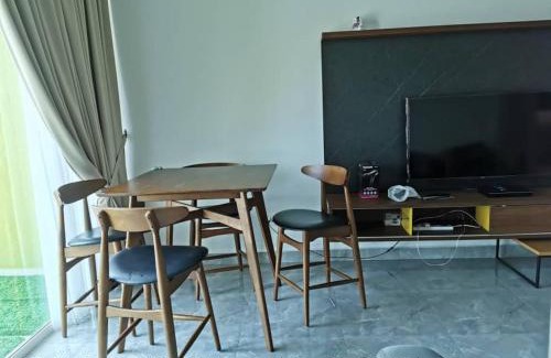 Taman Kenangan Apartamento | DELUXE HOMESTAY @ ONE RESIDENCE