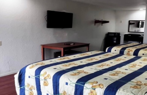 Grand Prairie Hotel | Deluxe Inn Motel By Oyo Grand Prairie Interstate 30