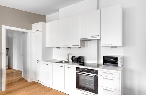 Schottenfeld Apartamento | Deluxe Neubau 2BR w/ Terrace & Elevator, nr restaurants, by Blueground