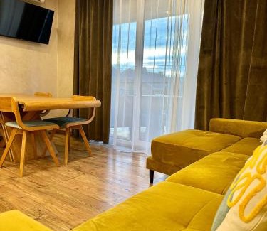 Uzhhorod Apartamento | Deluxe Old Ungvar Apartments