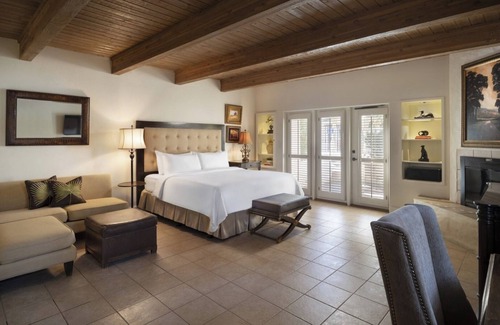 Borrego Springs Hotel | Deluxe Poolside Room, La Casa Del Zorro, Pet-Friendly, Golf Nearby, 5 Pools