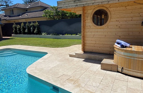 Cottesloe Casa | Deluxe Private Spa Retreat in Heart of Cottesloe
