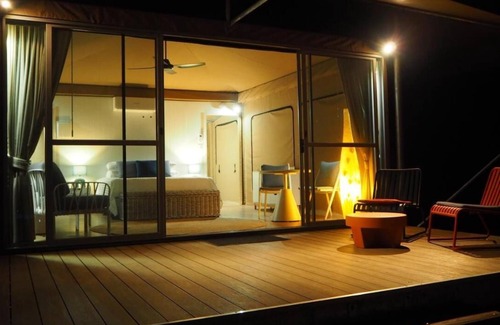 Arcadia Complejo | Deluxe Queen Tent 1 Nelly bay