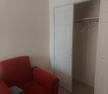 Newark Casa | Deluxe Room A 12 minutes to Ewr