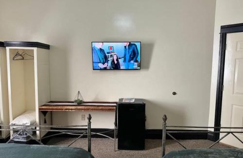 Bisbee Casa | Deluxe Room at The Block
