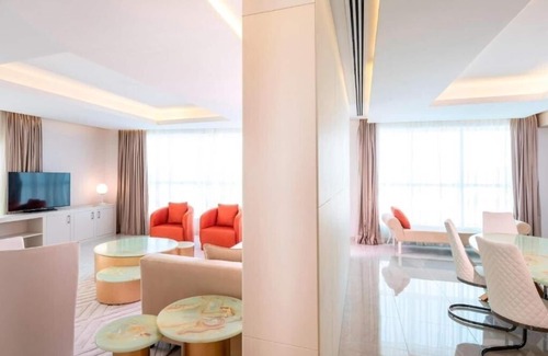 Al Qasimia Apartamento | Deluxe Room Near Al Maha Regency Hotel Sharjah
