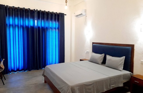 Pottuvil Division 2 Casa | Deluxe Rooms in Arugambay