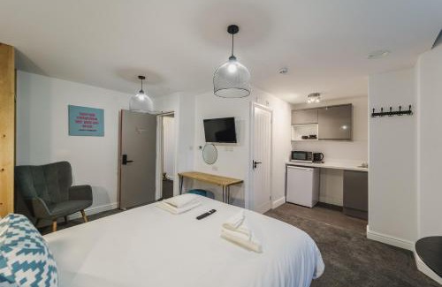 Derby Apartamento | Deluxe Studio Apartments