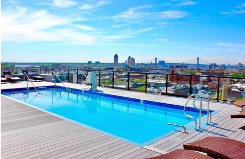 Olde Kensington Apartamento | Deluxe Studio Pool & Concierge