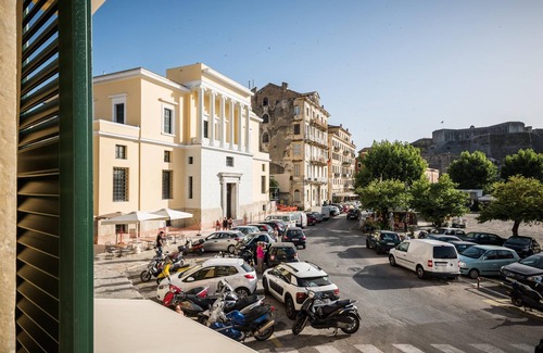 Corfu Town Apartamento | Deluxe Suite Side Sea View