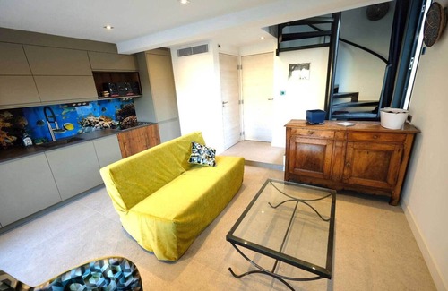 Cassis Villa | Suite-De Lujo-Baño Privado-Vista al Mar