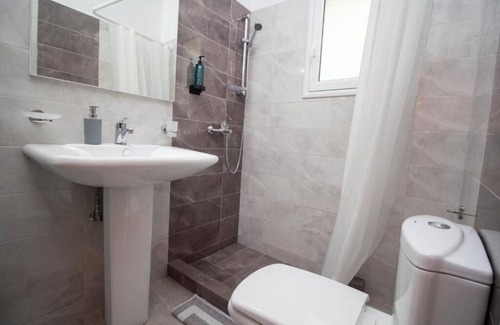 Dhermi Condominio | Deluxe Triple Room – Cozy & Quiet Stay Near Dhermi Beach | Free Parking Included