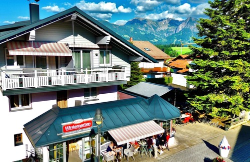 Bolsterlang Apartamento | Deluxe triple room with balcony