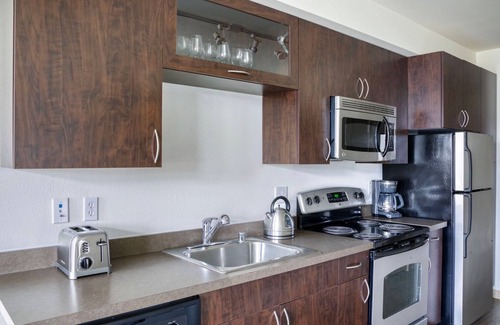 Wallingford Apartamento | Deluxe Wallingford Jr 1BR w/ BBQ, nr Dining & Shopping, by Blueground