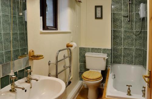 Launceston Casa | Demelza