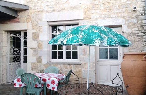 Gramat Casa | Demeure de Caractère Spatieuse Avec Terrasse-patio. Idéale Pour 4 /6 Personnes