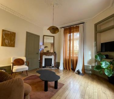 Lons-le-Saunier Casa | Demeure de charme