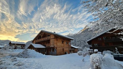 La Chapelle-d'Abondance Chalet De Esquí | Demi-Chalet Vadel La Panthiaz 15 Pers 5 chambres