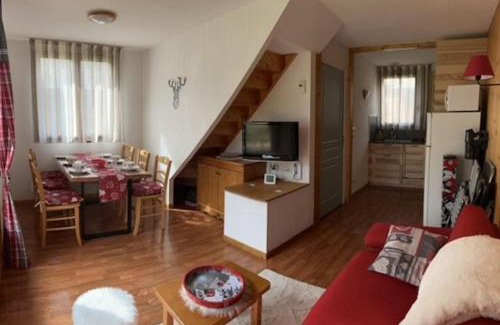 Saint-Etienne-en-Devoluy Chalet De Esquí | Demi-Chalet 6 à 8 pers, proche piste