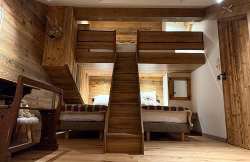 La Clusaz Chalet De Esquí | Demi-chalet moderne 4 chambres + dortoir, terrasse, garage - La Clusaz - FR-1-459-238