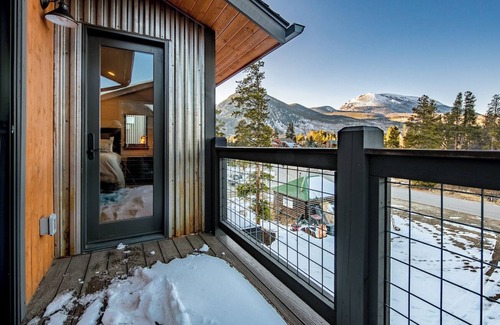 Frisco Casa | Deming Crossing Modern Downtown Frisco Duplex