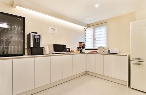 Daeyeon-dong Hotel | Den Basta Hotel Daeyeon