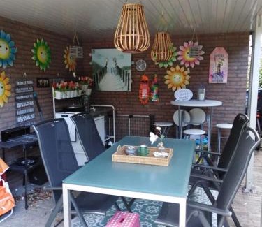 Amsterdam North Casa | Dendolili room