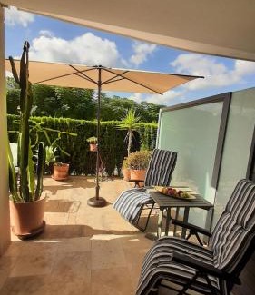 Les Deveses Apartamento | Denia Beach Suite with pool, sun terrace and tennis court