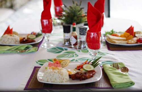 San Pedro Villa | Denika's Suites