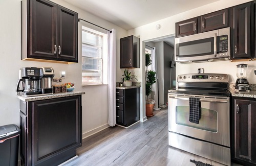 Victorian Village Complejo | Dennison Full Masterhouse