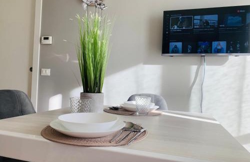 Somma Lombardo Apartamento | Deny & Carol's house - app. 33