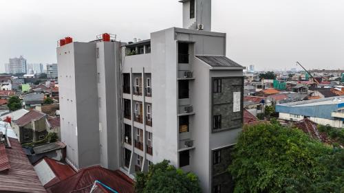 Central Jakarta Hotel | DENZ Premiere Salemba
