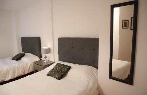 Barrio Bosques de las Lomas Apartamento | Depa en Bosques de las Lomas con lindo jardin