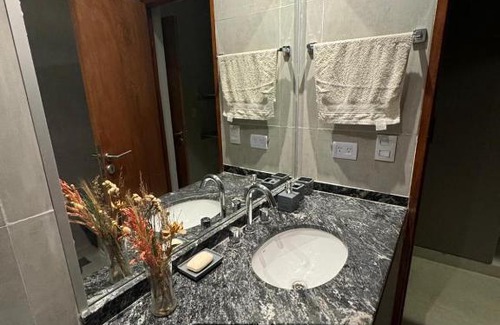 Tucuman Apartamento | Departamentos Mate de Luna Nuevos, totalmente equipados, Zona residencial sobre Avenida principal, a 10 minutos del centro y 10 de YerbaBuena, 5 minutos Shoping Portal