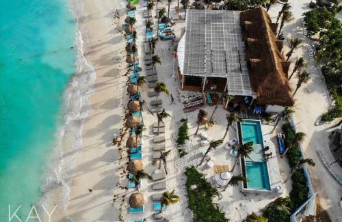 Akumal Apartamento | Departamento 6, Tulum Country Home, con Muelle de Pesca, Club de Playa, Alberca, Cenote y Campo de Golf, Contrata Day Pass Bahia Principe