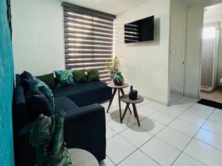 Tlajomulco de Zuniga Apartamento | Departamento a 10 minutos del aeropuerto