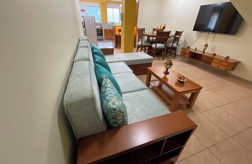 Ramonurcu Apartamento | Departamento Amazonia, amoblado, cerca de todo, con wifi, agua caliente y garaje