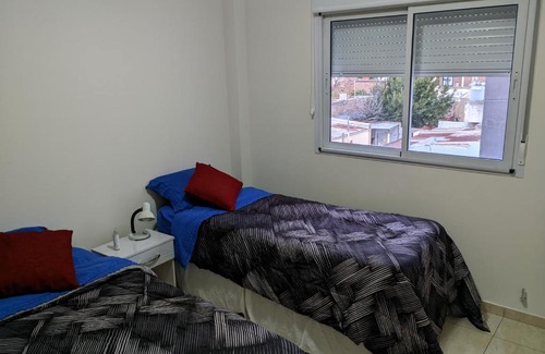 Bahía Blanca Apartamento | DEPARTAMENTO AMOBLADO CON COCHERA