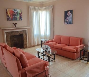 Tarija Apartamento | Departamento amoblado en segundo piso