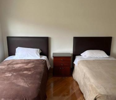 Otavalo Apartamento | Departamento Amplio En El Centro De Otavalo