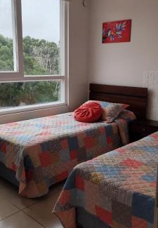 Papudo Apartamento | Departamento amplio y cómodo en Lomas de Papudo I, 2D 1B, para 4 personas, cercano a la playa