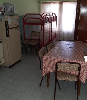 Mar de Ajó Apartamento | Departamento céntrico para 4 personas a 3 cuadras del mar