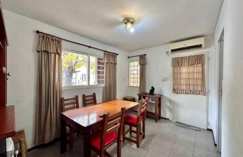 La Plata Apartamento | Departamento céntrico, cerca de parque, cochera,