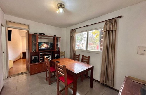 La Plata Apartamento | Departamento céntrico, cerca de parque, cochera,