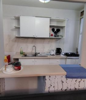 Chillan Apartamento | Departamento central 3D 1b estacionamiento factura
