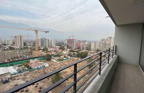 Nunoa Apartamento | Departamento completo, estacionamiento gratis, cerca de mall y supermercados