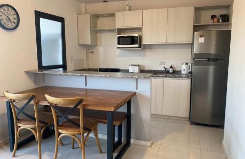 Corrientes Apartamento | Departamento con gran balcón a la calle y parrilla