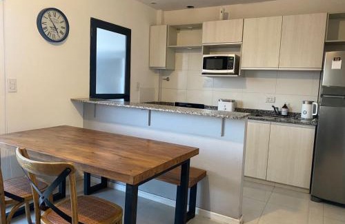 Corrientes Apartamento | Departamento con gran balcón a la calle y parrilla