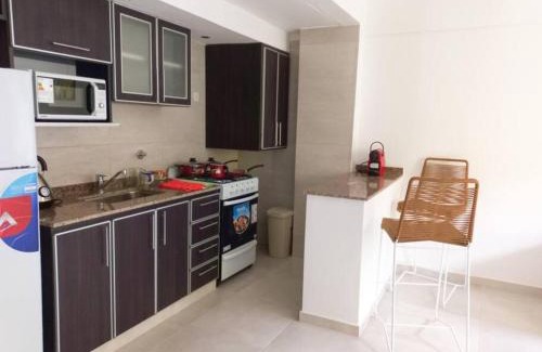Lomas de Zamora Apartamento | Departamento de 2 amb. en Lomas Centro con terraza