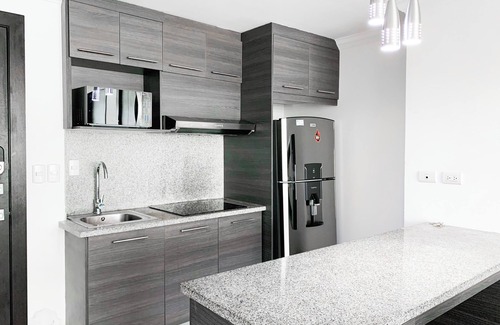 Simón Bolívar Apartamento | Departamento de lujo - Mall del Sol 912